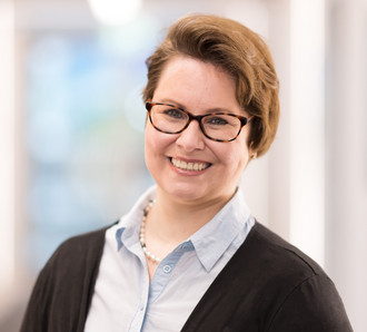 Janina Singer, Audioredakteurin Janina Singer, Audioredakteurin, Wirtschaftsnachrichten, politische Nachrichten